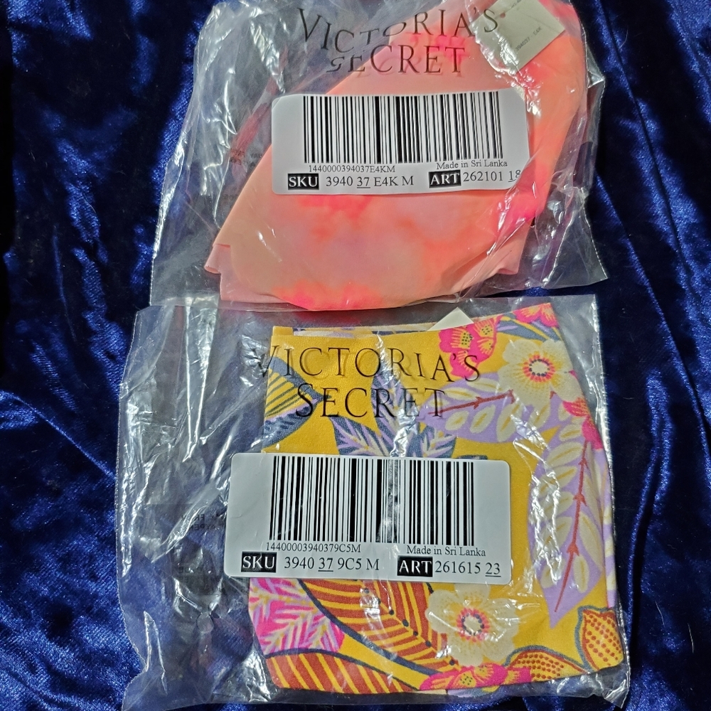 2 pairs Pink panties nwt size medium